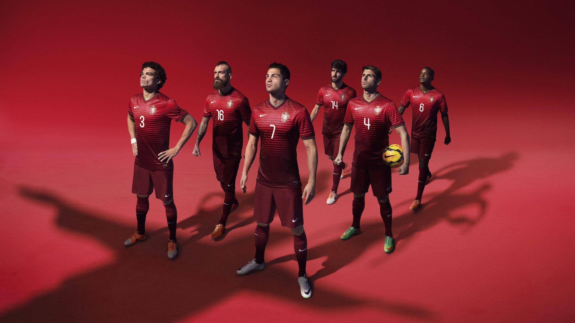 铿锵玫瑰绽放绿茵场 中国女足力克强敌晋级四强