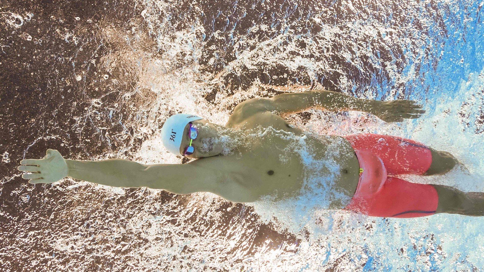 潘展乐破亚洲纪录,泳坛新星闪耀国际赛场