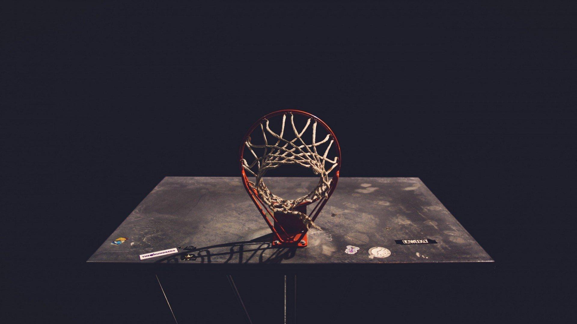 斯帕莱蒂战术革新，回归传统锋线，双前腰助力中锋破局